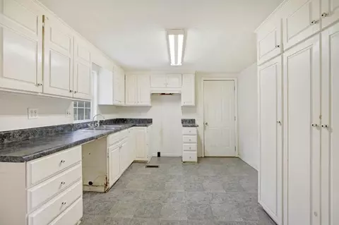 405 Eastview Dr, Pendleton, SC 29670 photo 6