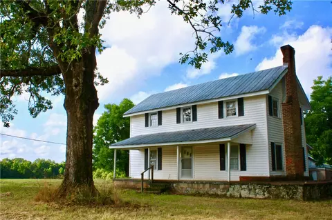 493 Flatrock Rd, Honea Path, SC 29654 photo 1