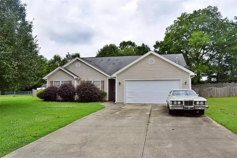 100 Stevens Ct, Williamston, SC 29697 photo 2