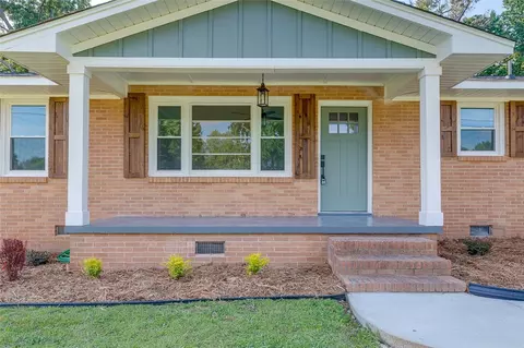 104 Dacus Dr, Williamston, SC 29697 photo 4