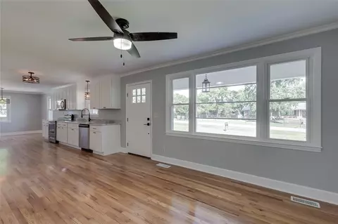 104 Dacus Dr, Williamston, SC 29697 photo 10