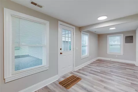 112 Oates Ave, Easley, SC 29640 photo 11