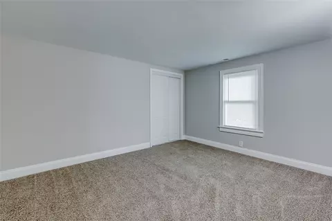 112 Oates Ave, Easley, SC 29640 photo 19