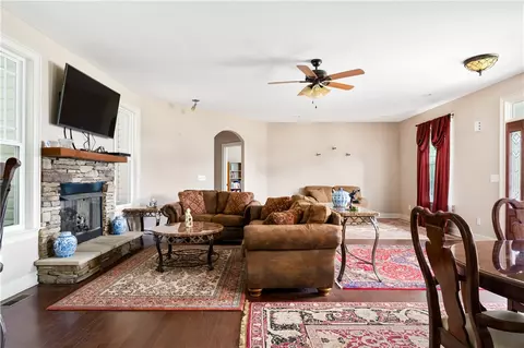 340 Stardust Ln, Seneca, SC 29672 photo 10