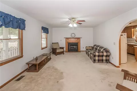 187 Pine Mountain Dr, Easley, SC 29640 photo 6