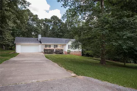 187 Pine Mountain Dr, Easley, SC 29640 photo 2