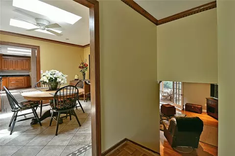 402 Mount Forest Cir, Easley, SC 29640 photo 11