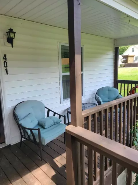 401 Campbell Ave, Easley, SC 29640 photo 5