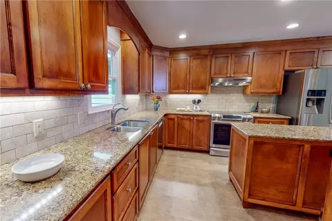 512 Squire Cir, Clemson, SC 29631 photo 4