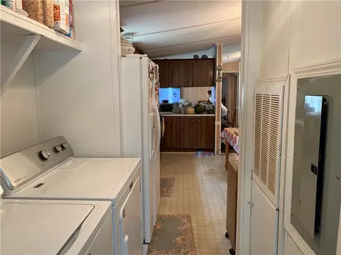 4411 Old Easley Bridge Rd, Easley, SC 29642 photo 17