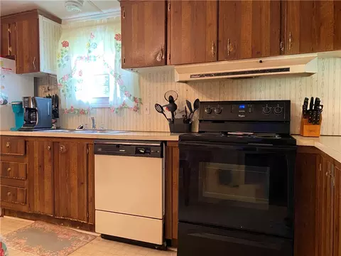 4411 Old Easley Bridge Rd, Easley, SC 29642 photo 12