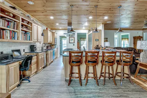 2045 Five Forks Rd, Pendleton, SC 29670 photo 9