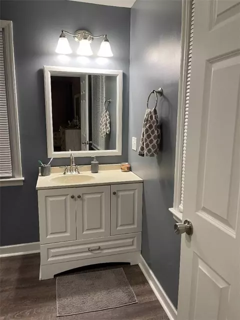 208 S Forest Cir, Marietta, SC 29661 photo 7