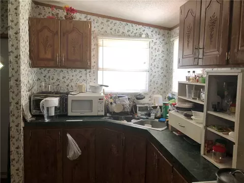 143 Pendleton Woods Cir, Central, SC 29630 photo 6