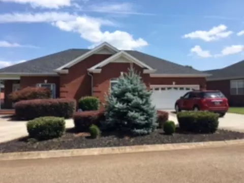 102 Green Chase E, Anderson, SC 29621 photo 1