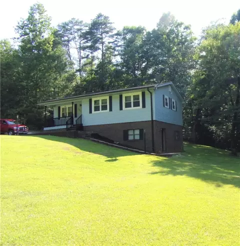 263 Ohkahteeah Rd, Central, SC 29630 photo 2