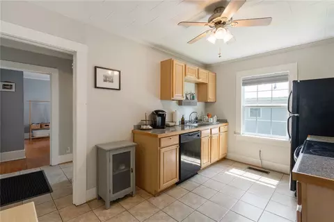 127 W Main St, Pendleton, SC 29670 photo 8