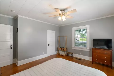 127 W Main St, Pendleton, SC 29670 photo 18