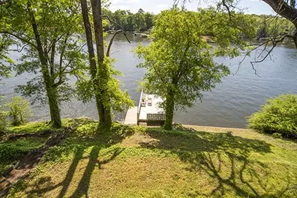 900 Lakeside Dr, Anderson, SC 29621 photo 9
