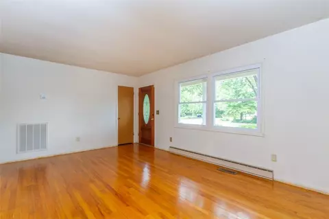 202 Lakewood Dr, Pendleton, SC 29670 photo 8