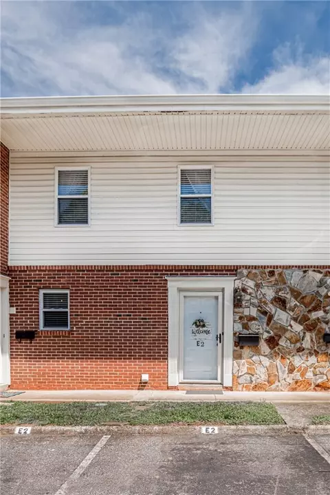 500 Concord Rd #E2, Anderson, SC 29621 photo 1