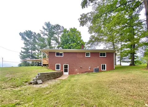 198 Dickard Rd, Walhalla, SC 29691 photo 2