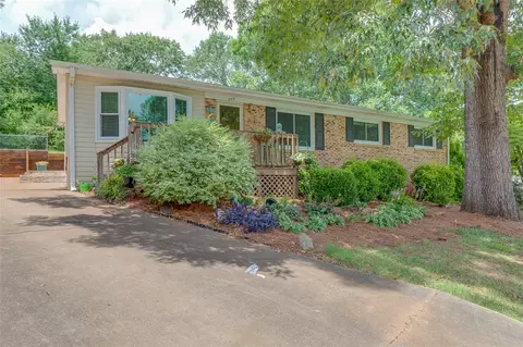 112 Eisenhower St, Easley, SC 29642 photo 31