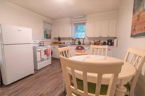 109 Augusta St, Easley, SC 29640 photo 7