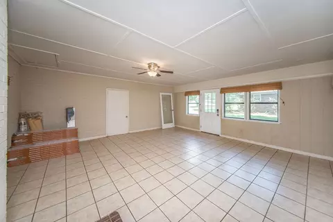 131 W Old Pendleton Rd, Central, SC 29630 photo 12