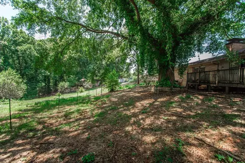 131 W Old Pendleton Rd, Central, SC 29630 photo 33