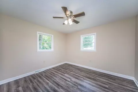 131 W Old Pendleton Rd, Central, SC 29630 photo 23