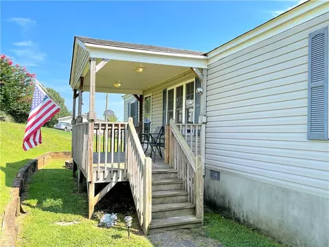 109 Sky View Dr, Walhalla, SC 29691 photo 2