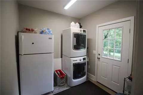 922 Cherry St, Pendleton, SC 29670 photo 12