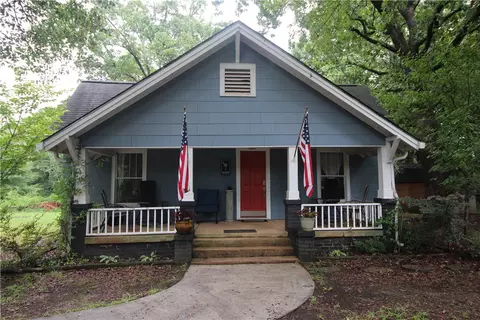922 Cherry St, Pendleton, SC 29670 photo 2