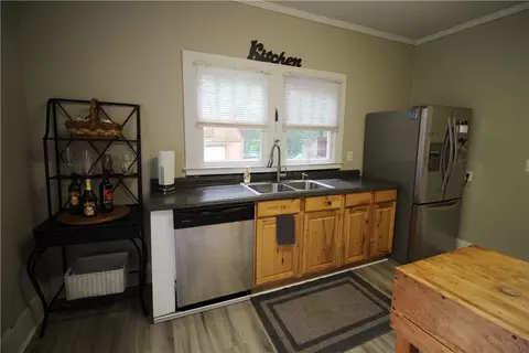 922 Cherry St, Pendleton, SC 29670 photo 10