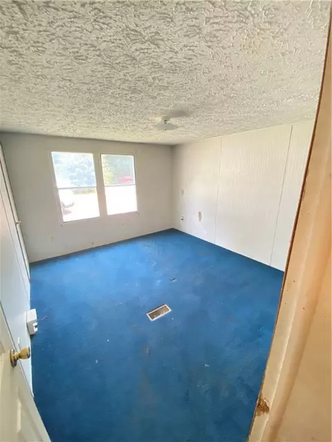 233 Forest Ln, Starr, SC 29684 photo 13