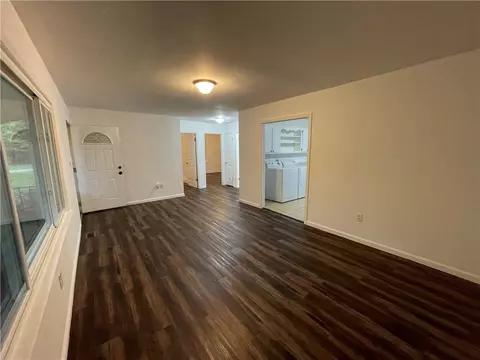 22 Baldwin St, Honea Path, SC 29654 photo 3