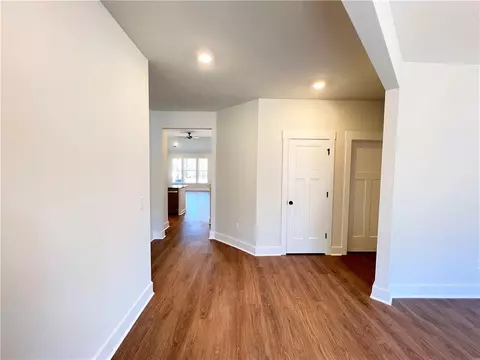 223 Rosecroft Dr, Easley, SC 29642 photo 3