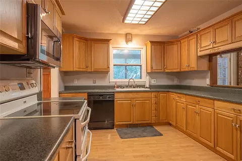 151 Spring Valley Rd, Pickens, SC 29671 photo 6