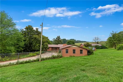 295 A Sullivan Rd, Walhalla, SC 29691 photo 28