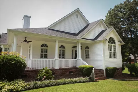 104 Quail Trl, Honea Path, SC 29654 photo 2