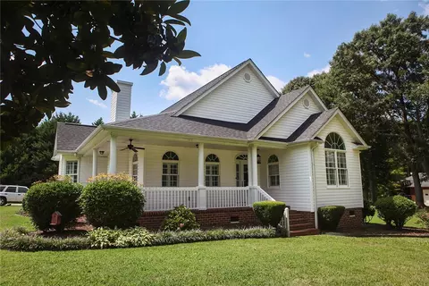 104 Quail Trl, Honea Path, SC 29654 photo 6