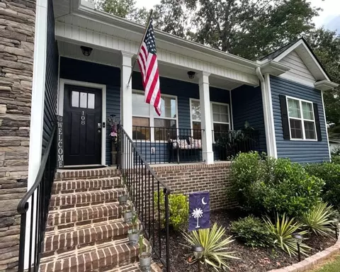 108 Mcarthur St, Easley, SC 29642 photo 3