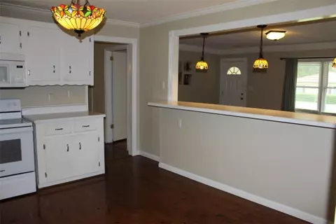 101 Walton Dr, Williamston, SC 29697 photo 10