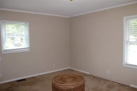 101 Walton Dr, Williamston, SC 29697 photo 13
