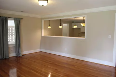 101 Walton Dr, Williamston, SC 29697 photo 2