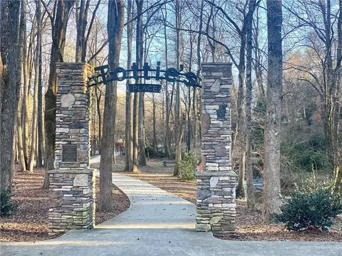 242 Grove Dr, Clemson, SC 29631 photo 46