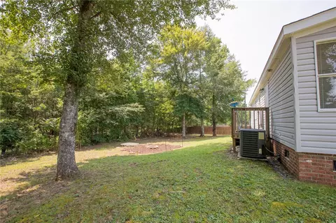 113 Avery Dr, Easley, SC 29640 photo 6