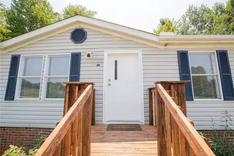 113 Avery Dr, Easley, SC 29640 photo 8