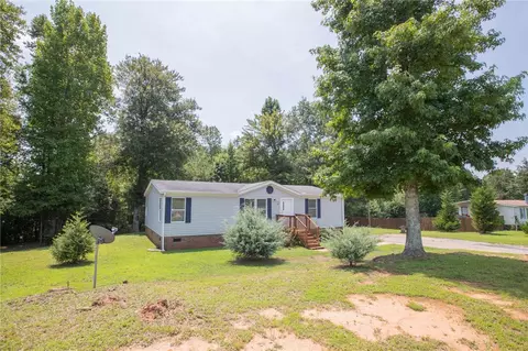 113 Avery Dr, Easley, SC 29640 photo 34